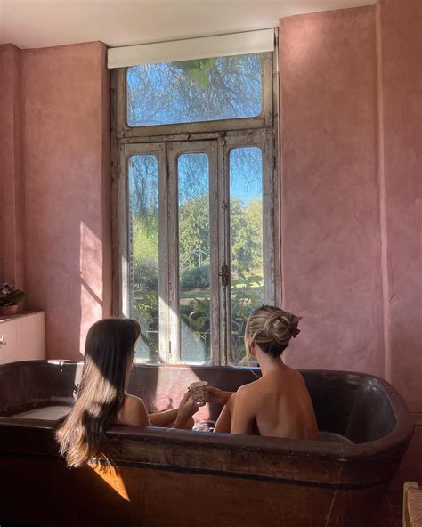 Emily Venz | 🤍 | Instagram