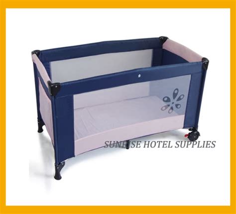 China Safety Foldable Baby Cot Baby Crib for Hotel - China Baby Cot ...