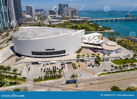 The American Airlines Arena Miami – KLTG