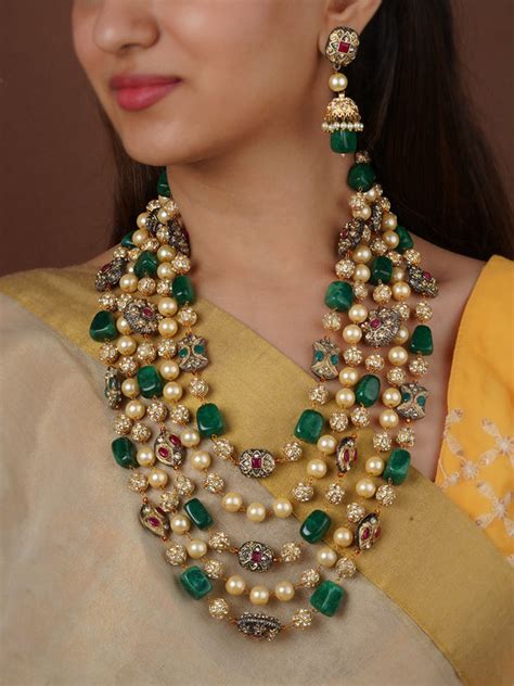 Shop Jadau Kundan Necklace Sets - Bridal Jewellery Sets – Mortantra