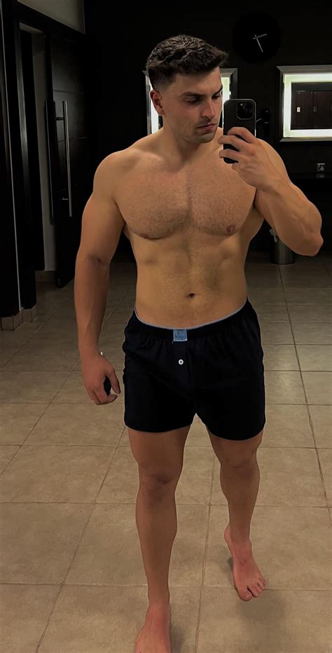 5’9 188 lbs 9 years of lifting (on/off) laser eyes? : r/GregDoucette