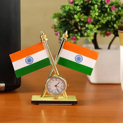 Buy Tiranga India Flag Car Dashboard Indian Flag with Quartz (Universal ...