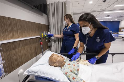 Emory University's new nursing learning center opens in Decatur ...
