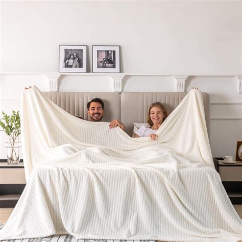 Amazon.com: HILLFAIR 100% Cotton Blanket- 120" x 120" XXL Oversized ...