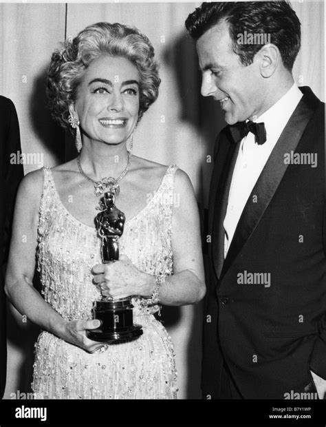 Joan Crawford Mildred Pierce Oscar