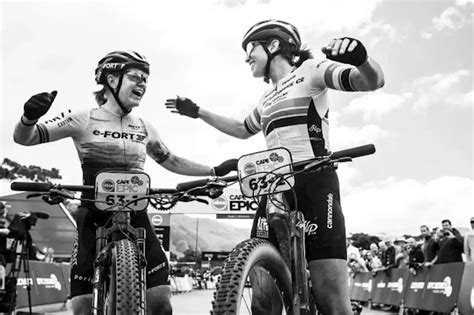 Amy Wakefield is leading the Cape Epic with a wound you'd struggle to ...