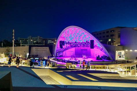 Photo Essay: NIKKI Concert at UCSD - The UCSD Guardian