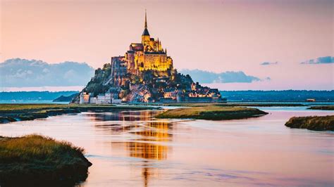 10 of the Most Incredible Castles around the World | Architectural ...