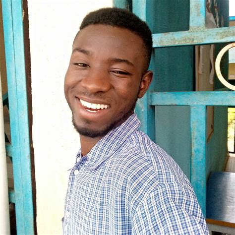 AYOBAMI - Graphic design teacher - ₹167/h