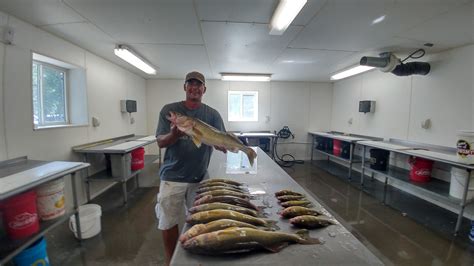 Monday Walleye and Perch Alert! – Devils Lake Fishing Report