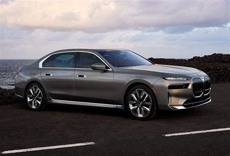 New BMW i7 for Sale & Lease in Freehold, NJ