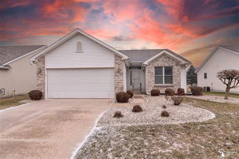 6882 Lexington Place, Temperance, MI 48182 | Homes.com