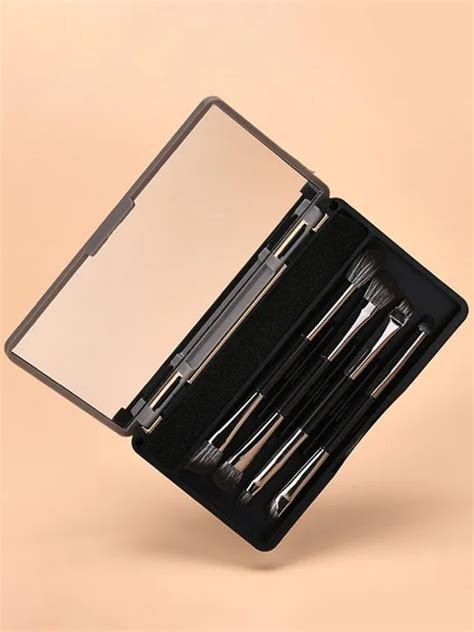 Find Your online shopping - For all the ways you love to dress.