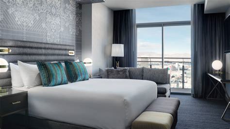 Luxury Terrace Suite Fountain View | The Cosmopolitan of Las Vegas