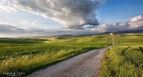 Excursions Val d'Orcia | Capitano Collection blog , San Quirico d'Orcia