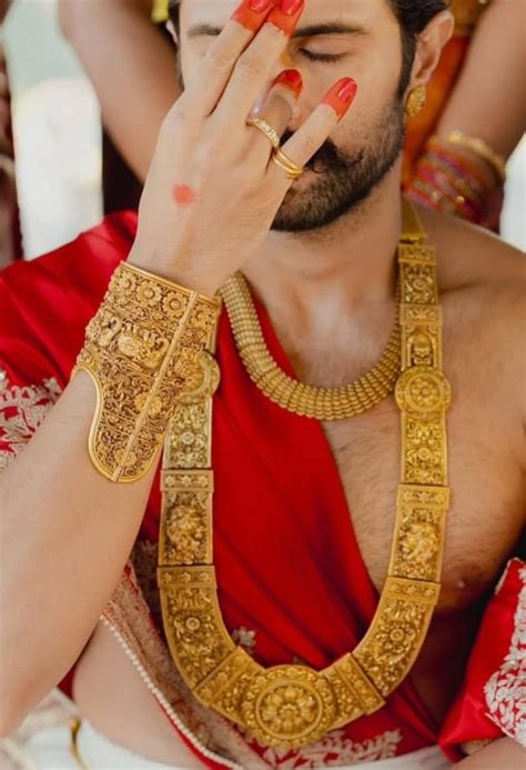 Rashmika Vijay Wedding Today | South Indian Priests Chant Mantras in ...