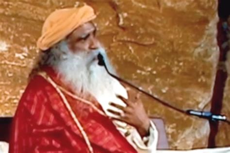 Sadhguru Tips: What is the Difference Between Hearing and Listening ...