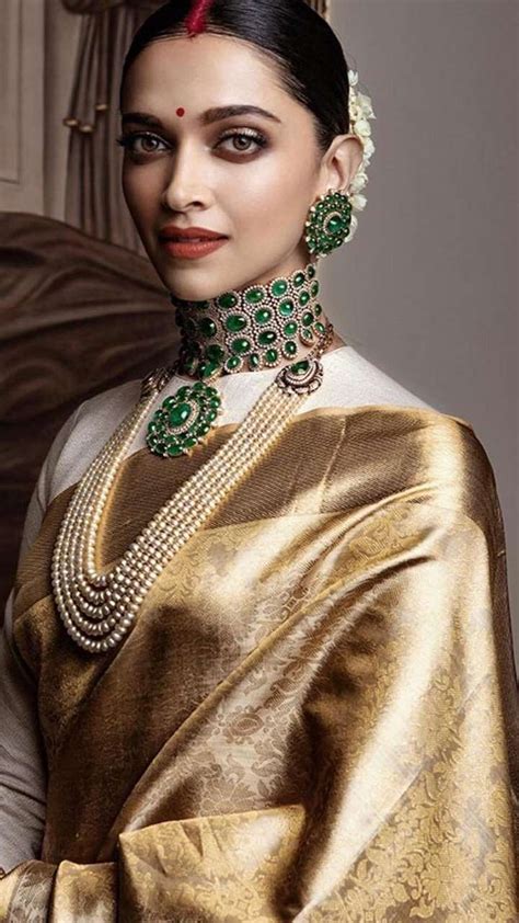 Designer Wedding Reception Sarees for Bride | Modern Bridal Look