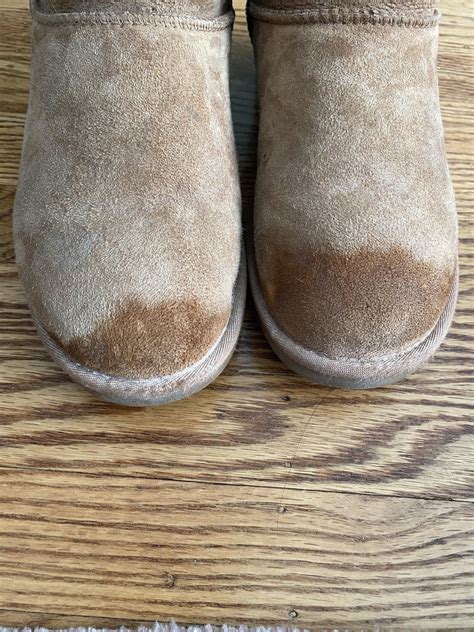 Does Water Stain Uggs