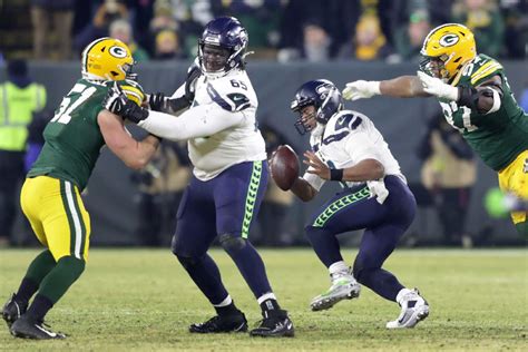 Five bold predictions for Seahawks versus Packers week 10