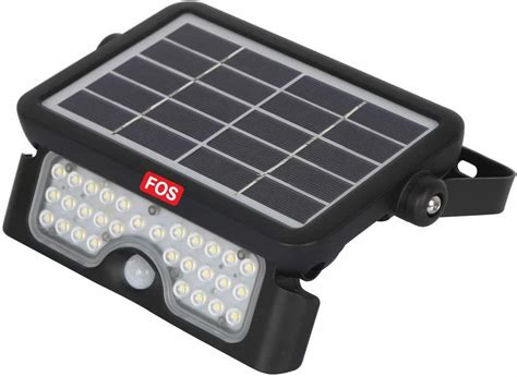 E Solar Flood Light System - 50W Solar Flood Light with inbuilt battery ...