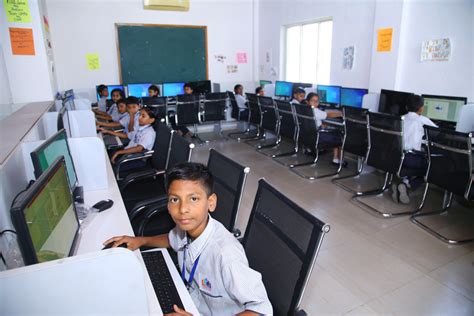 Computer Lab Section 的图像结果