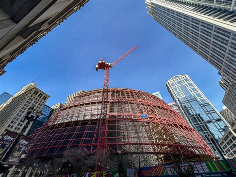 Chicago's Sixth Tower Crane Is Up And Lifting At The Thompson Center ...