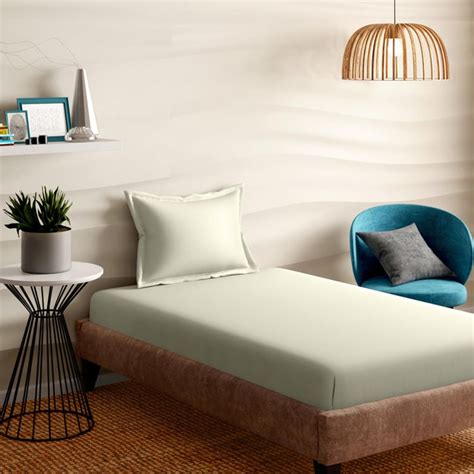 Buy PORTICO Shades White Solid Cotton Single Bedsheet Set - 150x224cm ...
