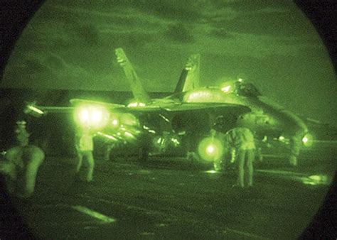 Infrared Optics (IR) | Edmund Optics