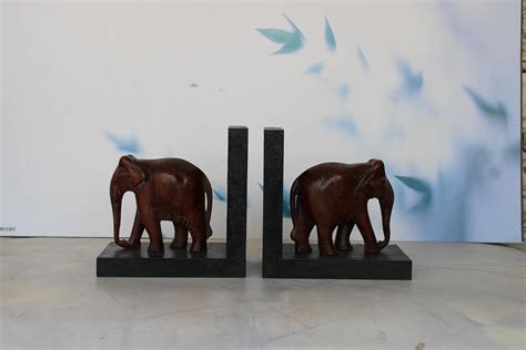 The Rustic Journey Wooden bookend with Elephant, Handmade Book Stopper ...
