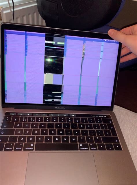 MacBook Pro Screen Problems 的图像结果