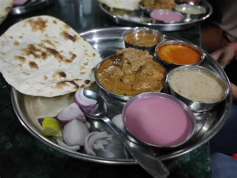 Hotel Kolhapur Sanskruti, Shikrapur - Restaurant reviews