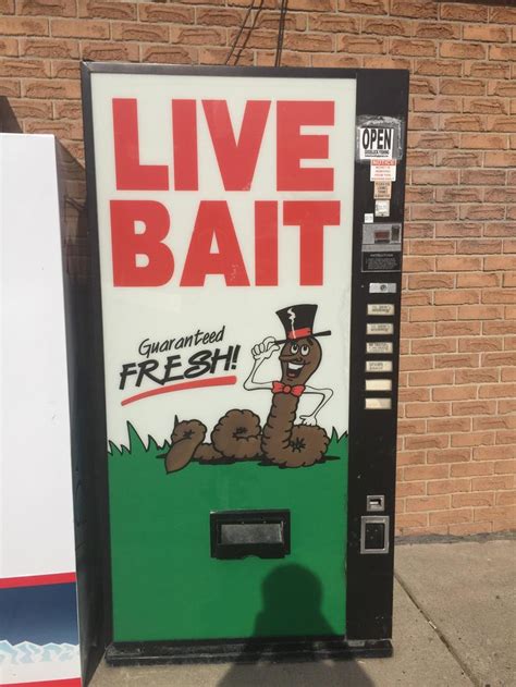 aquarium fish vending machine