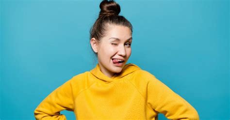 Best Yellow Sweatshirts For Women | WhatsHot Delhi Ncr