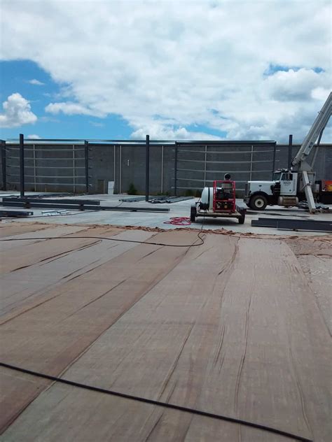 Homeland Vinyl Products Inc - Wild Building