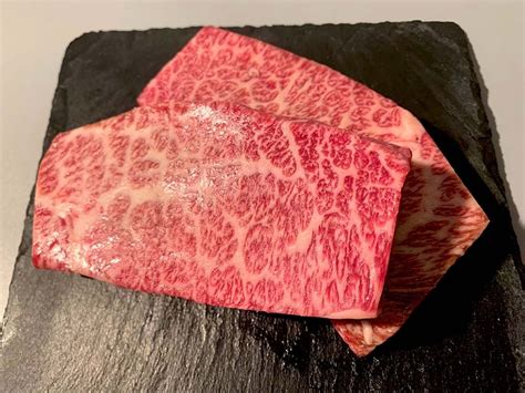 【肩ロース(ざぶとん)ステーキ】1pac:約150g(1枚) | 豊作和牛/HOSAKU WAGYU