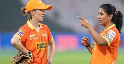 5 best upcoming women's coaches and managers in world cricket