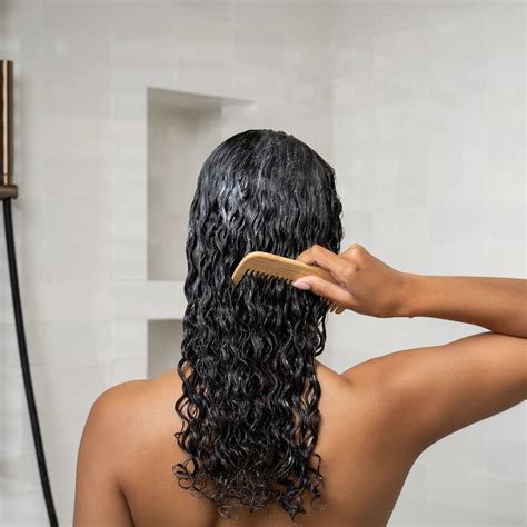 9 Dry Hair Remedies That Really Work | Wella Professionals US