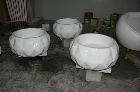 玻璃钢方形花钵组合 - 广州市顺艺景观雕塑工艺品有限公司