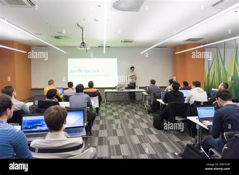 Class Computer Programming 的图像结果