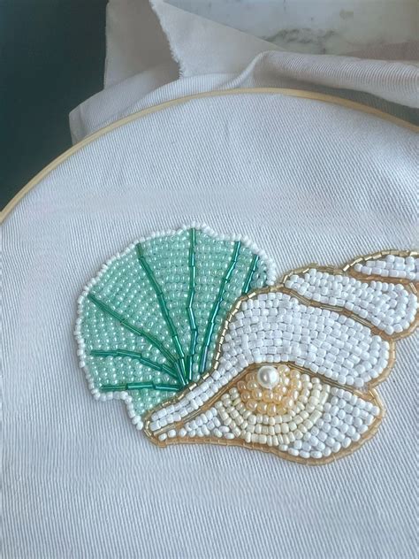 Bead Embroidery Sea Shell | Bead embroidery jewelry, Bead embroidery ...