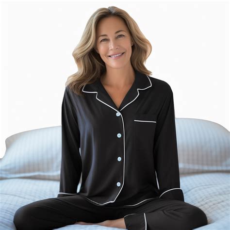 Womens 2-Piece Cooling Pajama Set made from Eucalyptus Tencel - Hypoal ...