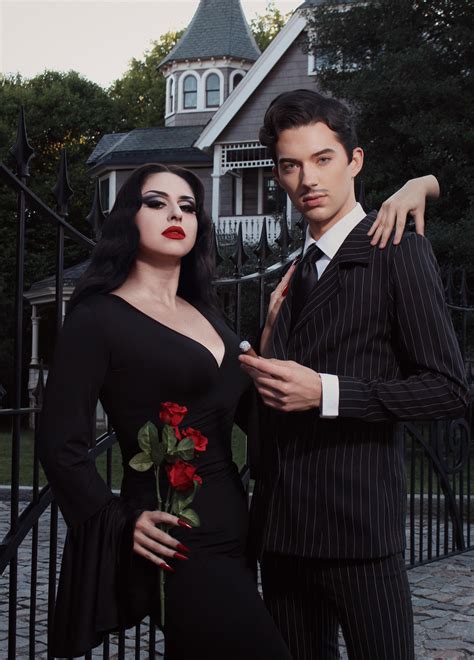 Gomez And Morticia Costumes