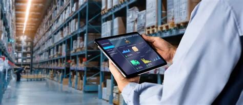 Why visibility matters more than speed in e-commerce logistics