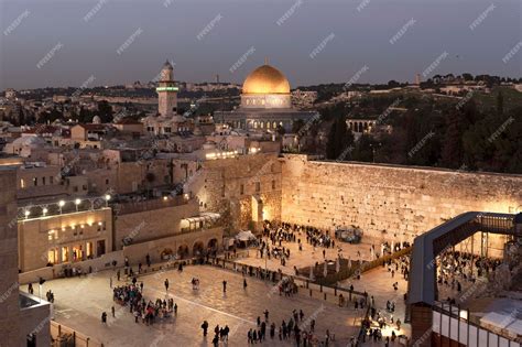 Premium Photo | Jerusalem the old city of israel at the western wall ...