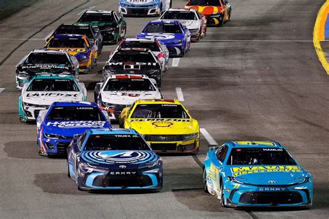 NASCAR: NASCAR Cup Series Races, Standings, Schedule, News and more - Yahoo Sports