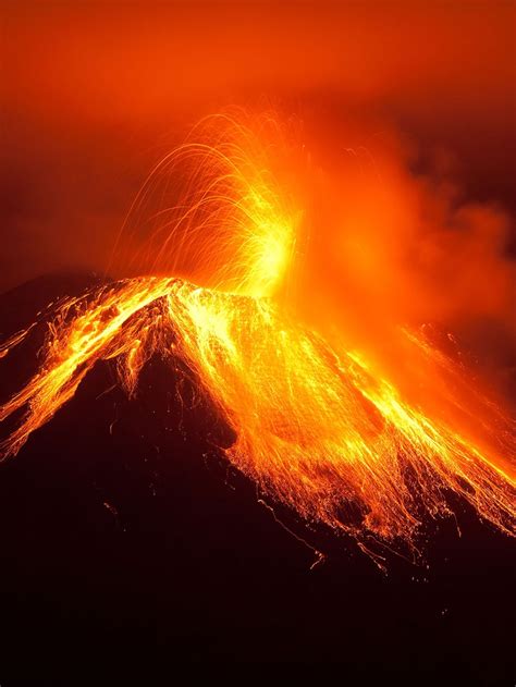 Volcano Definition