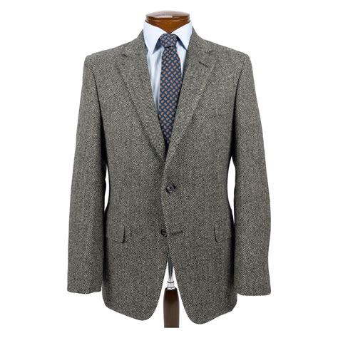 Classic Charcoal Herringbone Shetland Wool Sport Coat – The Andover Shop