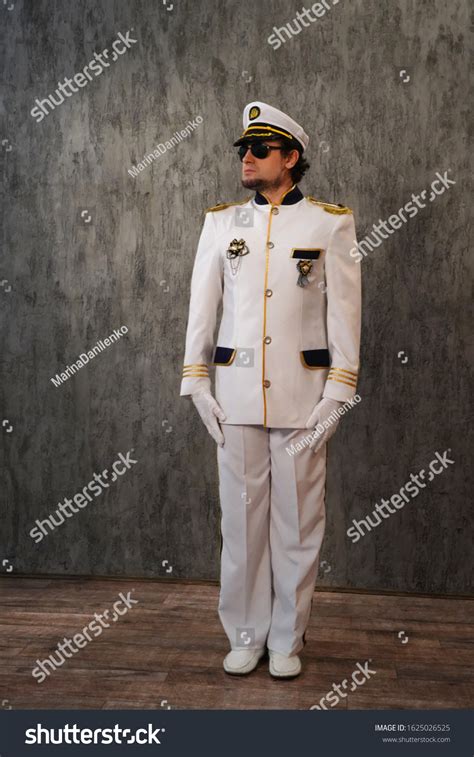 Sailor 的图像结果