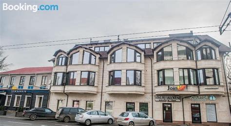 APARTAMENTS LAROSSA (Chisinau) - Inn Reviews & Photos - Tripadvisor